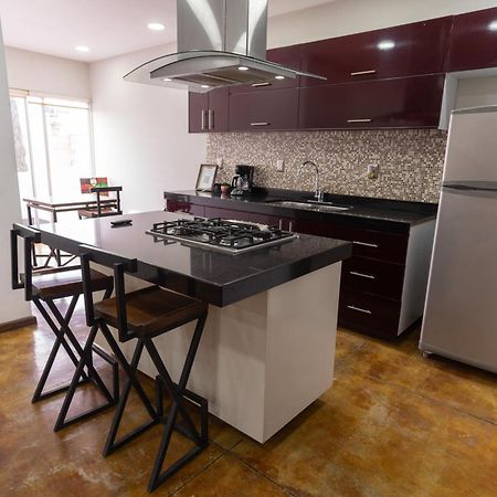 El Suburbio - Serapio Rendon Морелия Экстерьер фото