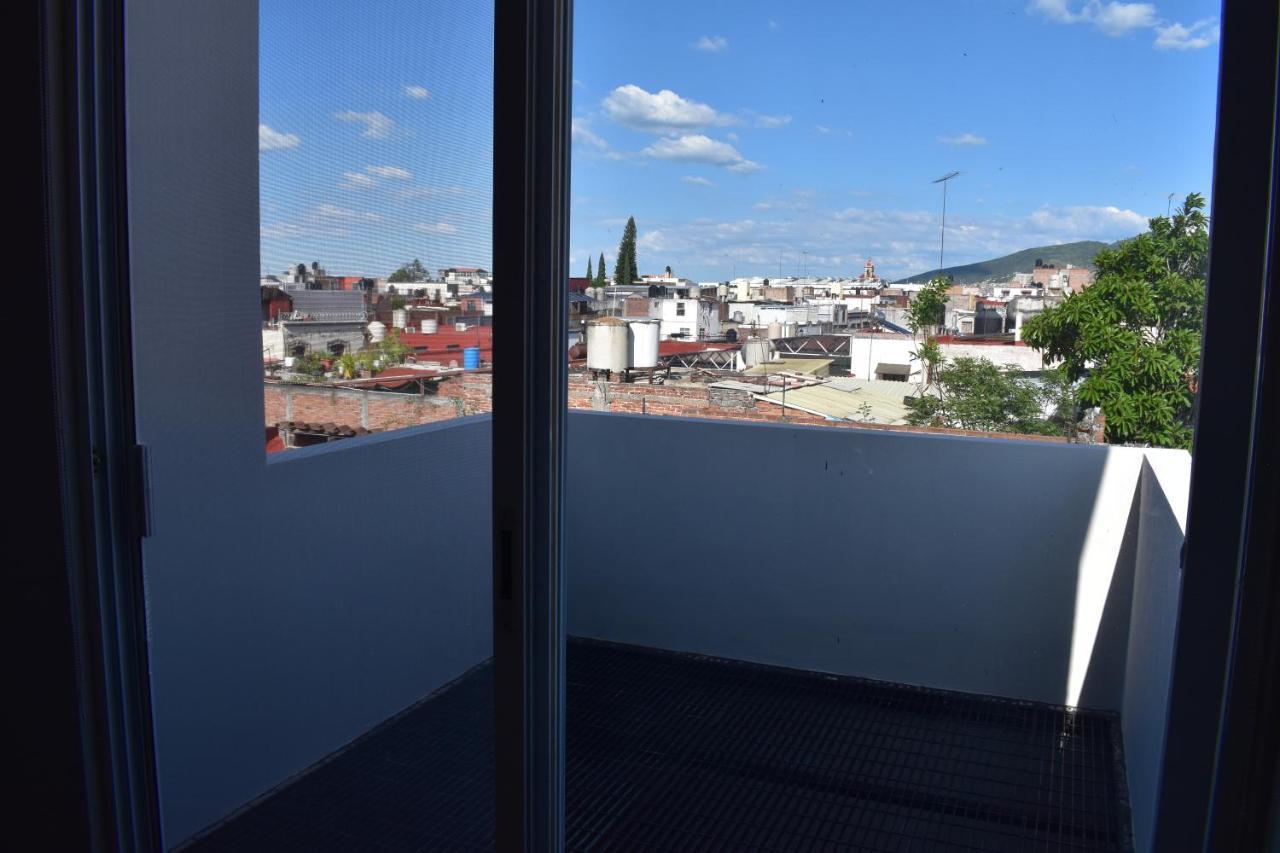 El Suburbio - Serapio Rendon Морелия Экстерьер фото
