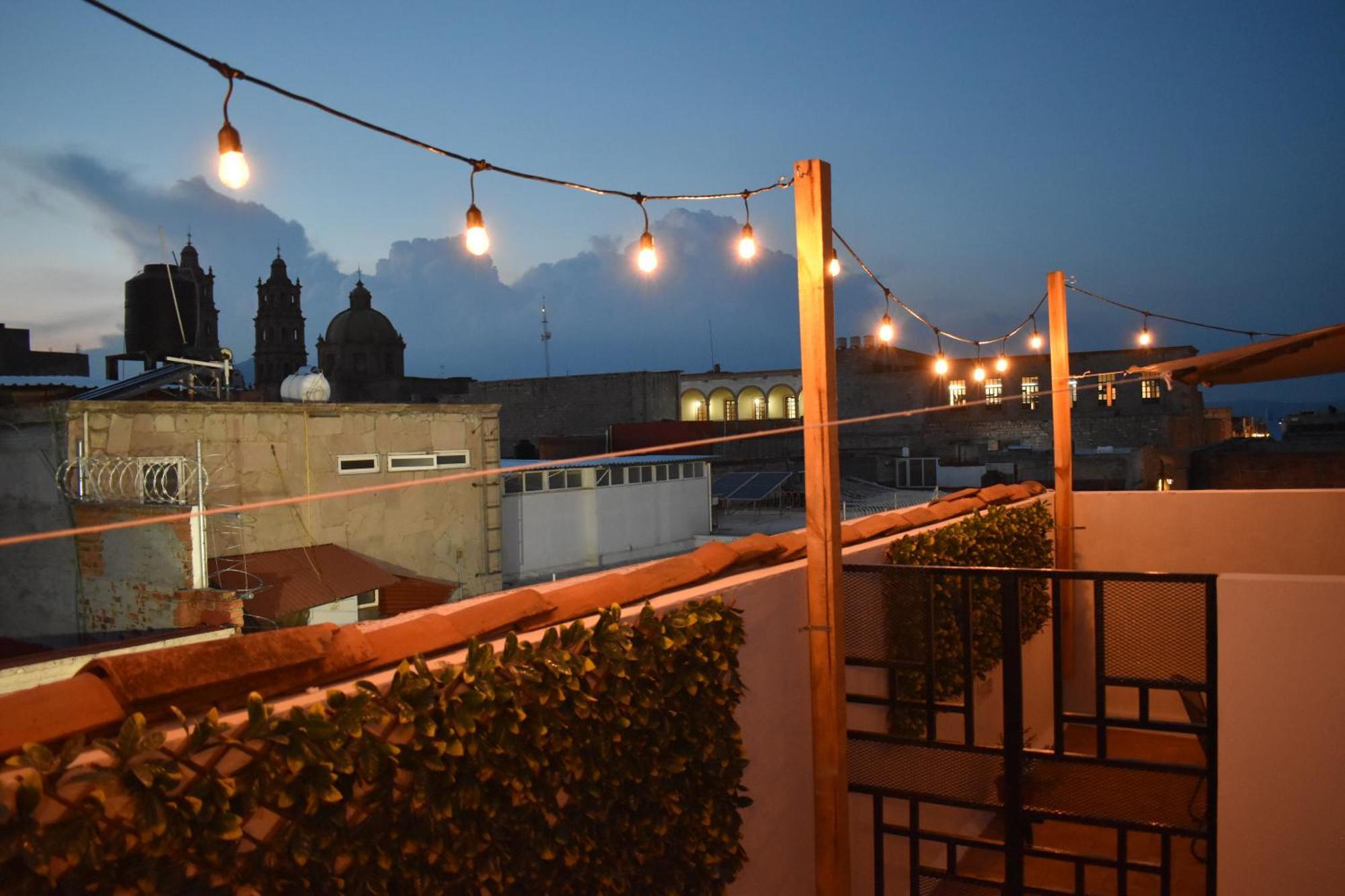 El Suburbio - Serapio Rendon Морелия Экстерьер фото