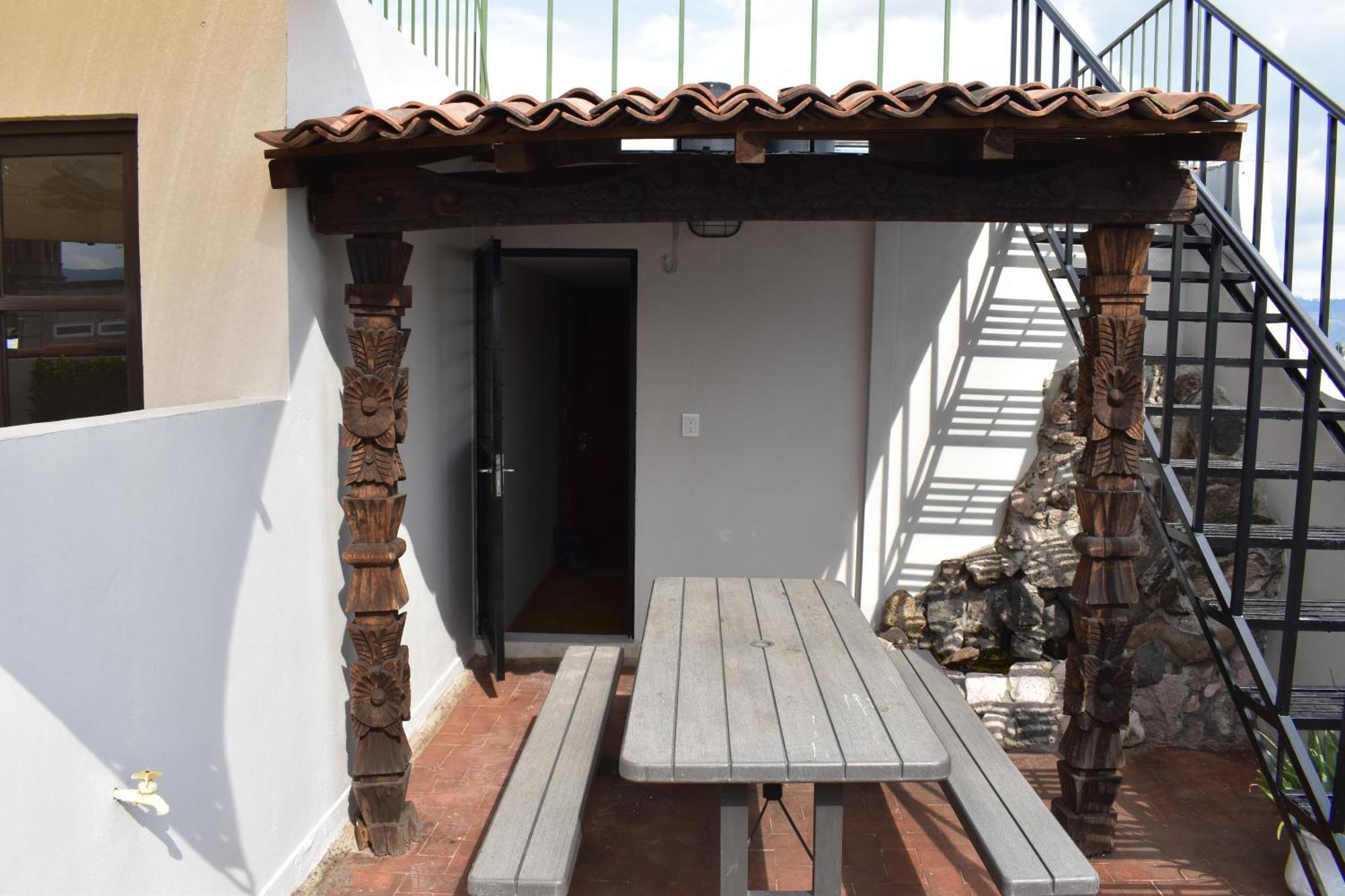 El Suburbio - Serapio Rendon Морелия Экстерьер фото